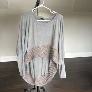 High-low grey comfy top with cable knit detailing at hem